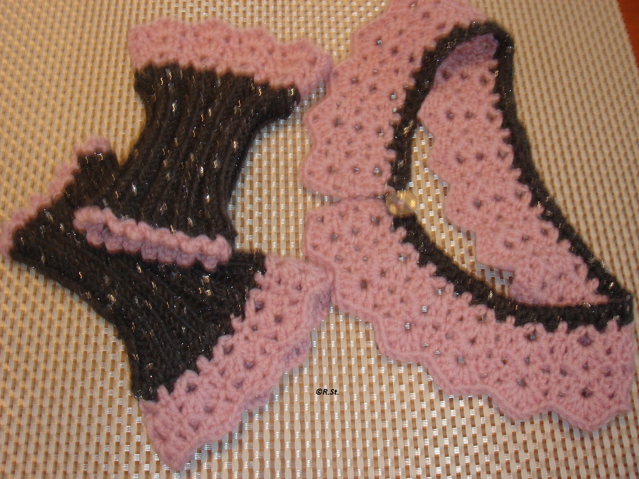 Vintage Crochet Collar